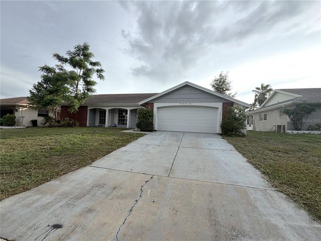 12407 WEATHERSTONE ROW, Hudson, FL 34667