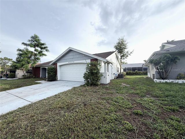 12407 WEATHERSTONE ROW, Hudson, FL 34667