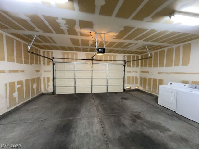 4915 East Russell Road 145, Las Vegas, NV 89120