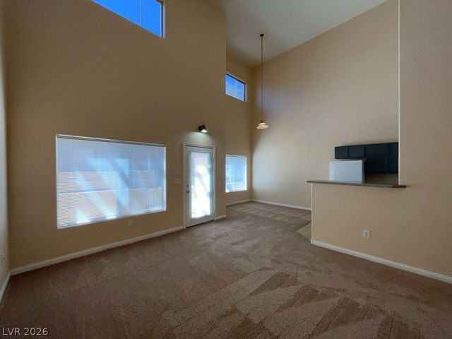 4915 East Russell Road 145, Las Vegas, NV 89120