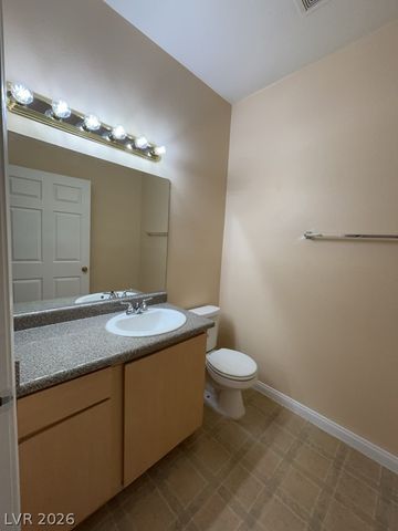 4915 East Russell Road 145, Las Vegas, NV 89120