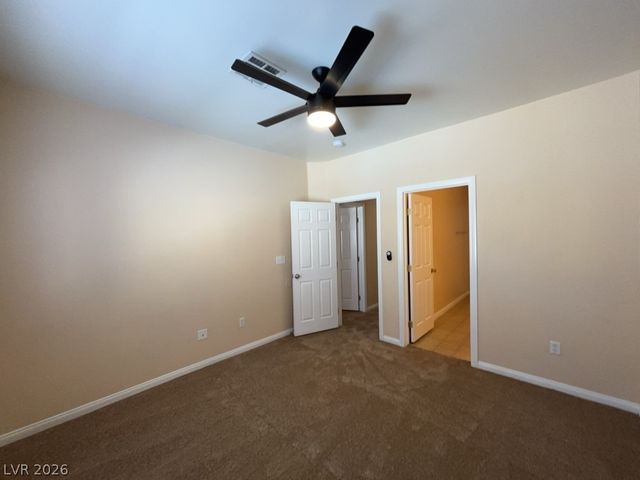 4915 East Russell Road 145, Las Vegas, NV 89120
