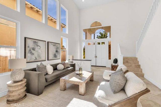 808 Carnaros, San Clemente, CA 92672