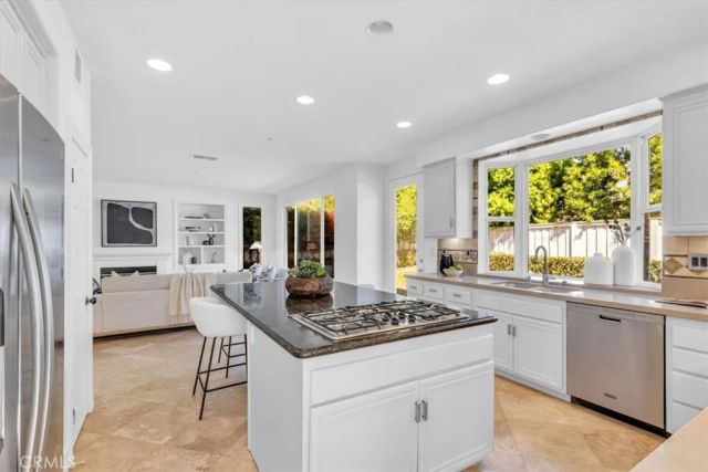808 Carnaros, San Clemente, CA 92672