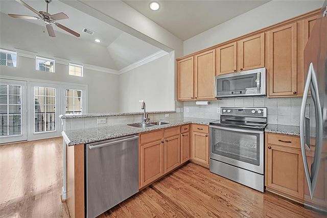 2726 Sherwin Street, Houston, TX 77007