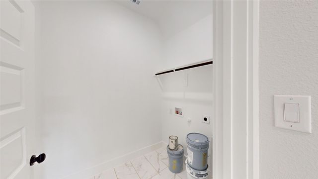 2339 4th Street, Grand Prairie, TX 75051