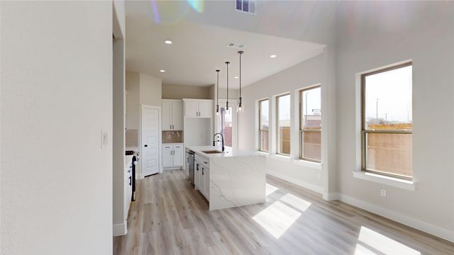 2339 4th Street, Grand Prairie, TX 75051