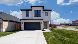 2339 4th Street, Grand Prairie, TX 75051