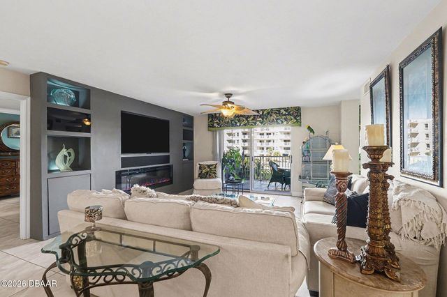 1 John Anderson Dr Apt 205, Ormond Beach, FL 32176