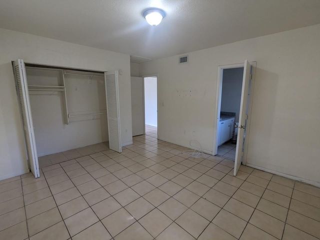 17367 SW 95th Avenue 17367, Palmetto Bay, FL 33157