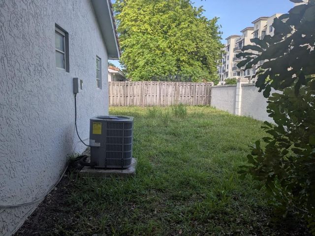 17367 SW 95th Avenue 17367, Palmetto Bay, FL 33157