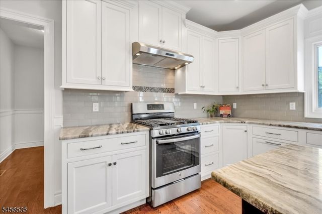 657 Foothill Rd, Bridgewater Twp., NJ 08807