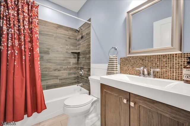 657 Foothill Rd, Bridgewater Twp., NJ 08807
