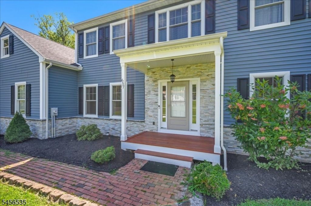 657 Foothill Rd, Bridgewater Twp., NJ 08807 — photo 2