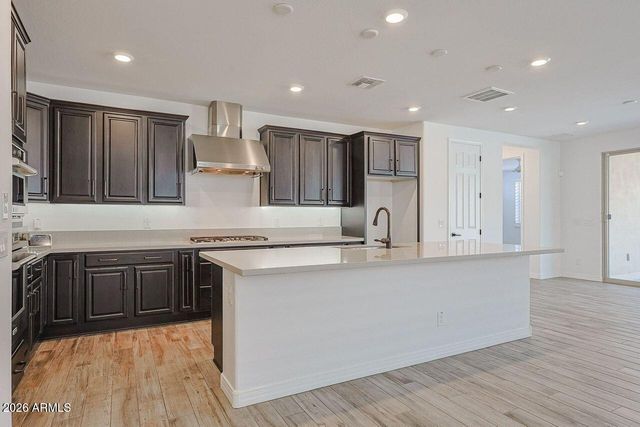 7426 W MAYA Way, Peoria, AZ 85383