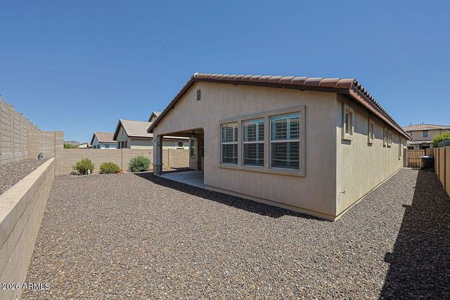7426 W MAYA Way, Peoria, AZ 85383