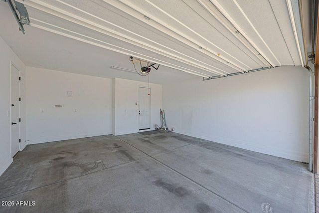 7426 W MAYA Way, Peoria, AZ 85383