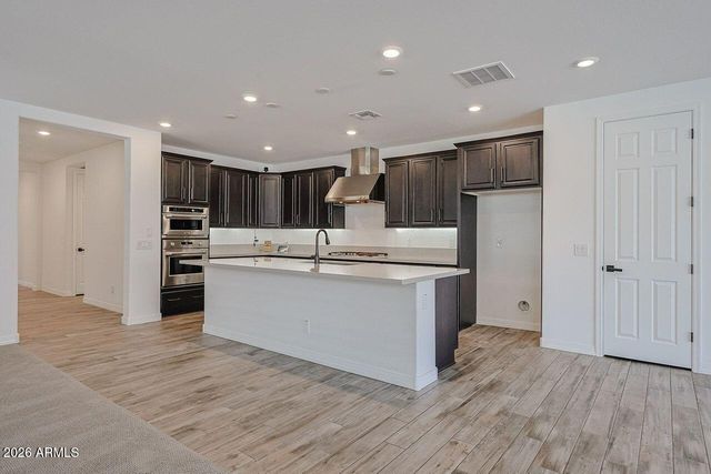7426 W MAYA Way, Peoria, AZ 85383