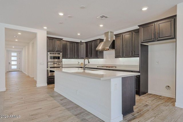 7426 W MAYA Way, Peoria, AZ 85383