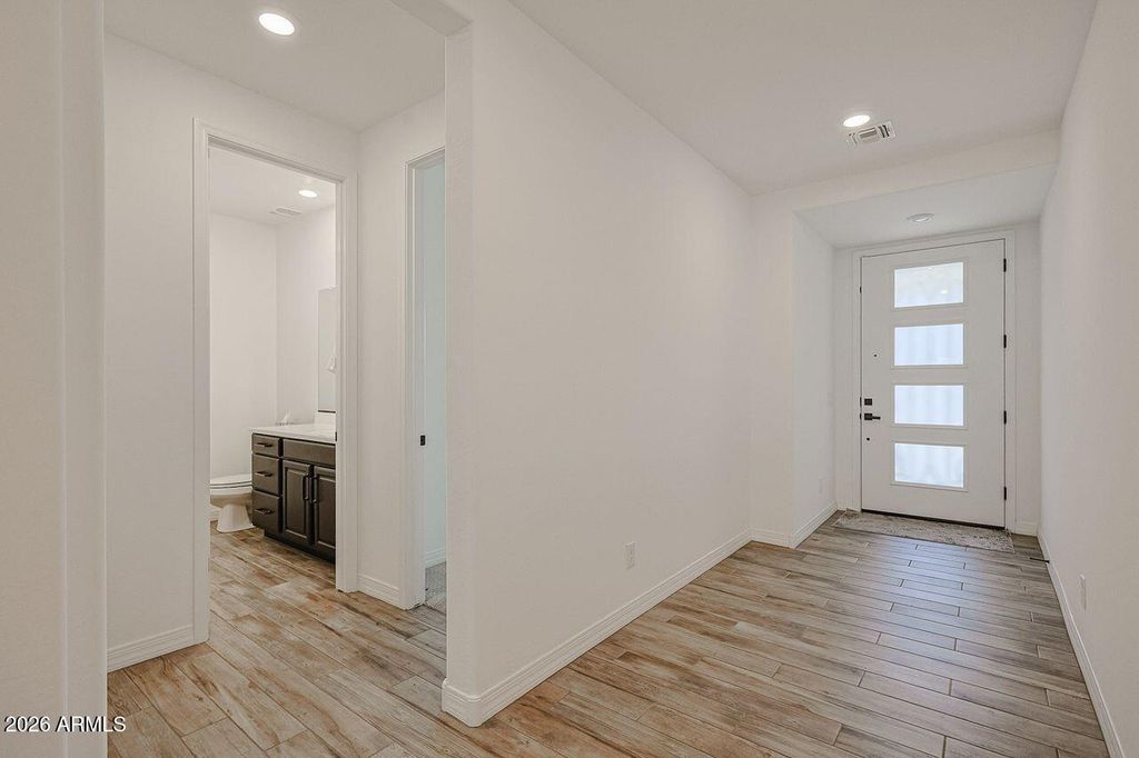 7426 W MAYA Way, Peoria, AZ 85383 — photo 2