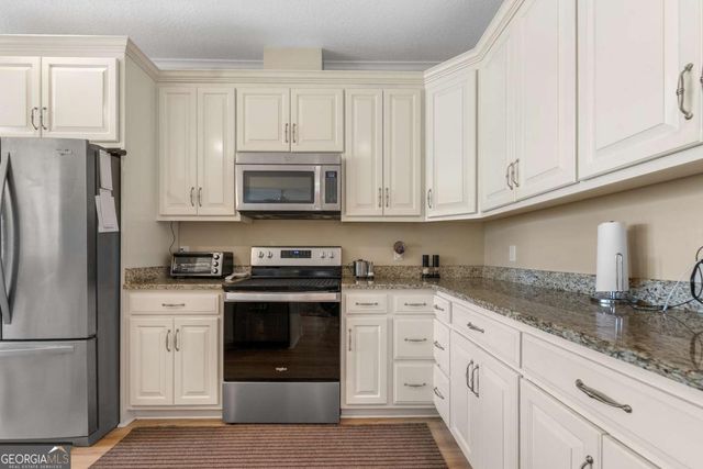 105 Plantation Pines Drive, Blackshear, GA 31516