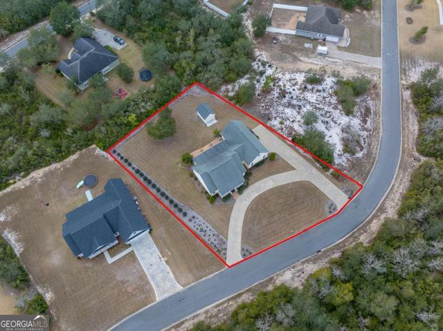 105 Plantation Pines Drive, Blackshear, GA 31516