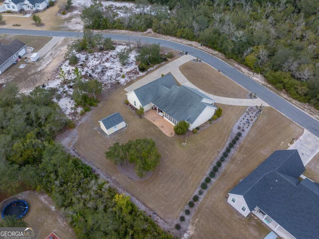 105 Plantation Pines Drive, Blackshear, GA 31516