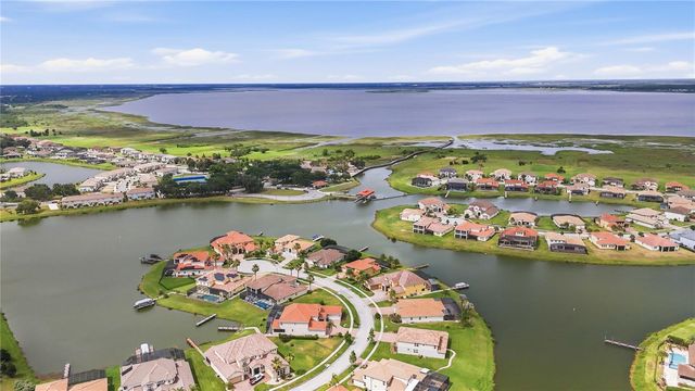 3716 PARADISO CIRCLE, Kissimmee, FL 34746