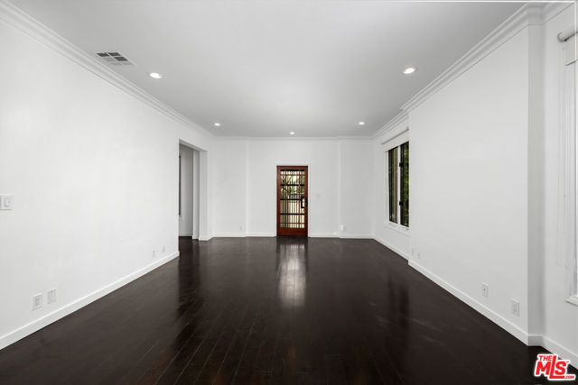 1424 N Crescent Heights Boulevard 28, West Hollywood, CA 90046