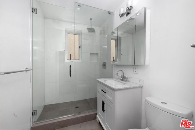 1424 N Crescent Heights Boulevard 28, West Hollywood, CA 90046