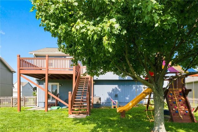 19985 CRESTONE Street, Spring Hill, KS 66083