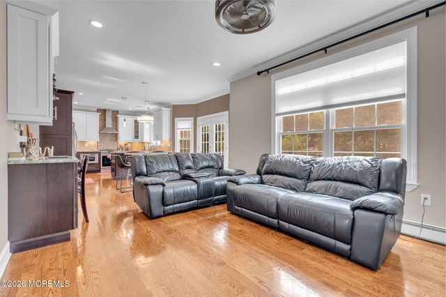 22 Wicker Place, Morganville, NJ 07751
