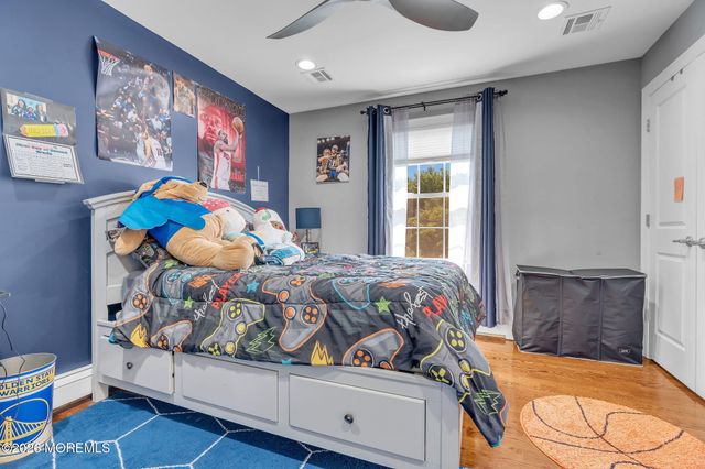 22 Wicker Place, Morganville, NJ 07751