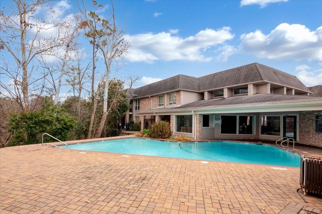 2224 S Piney Point Road 218, Houston, TX 77063