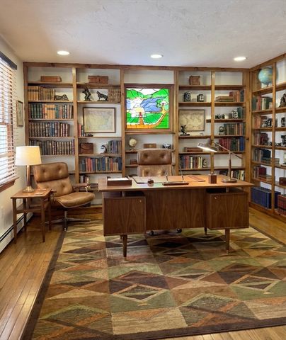 30 Ellisville Rd, Plymouth, MA 02360