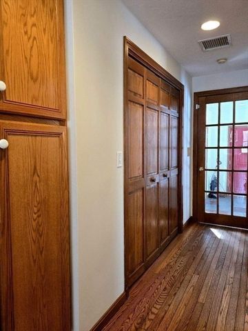 30 Ellisville Rd, Plymouth, MA 02360