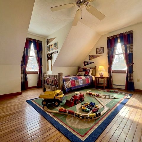 30 Ellisville Rd, Plymouth, MA 02360