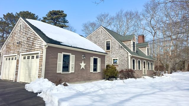 30 Ellisville Rd, Plymouth, MA 02360