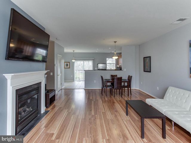 152 MOORE DR, Rockville, MD 20850