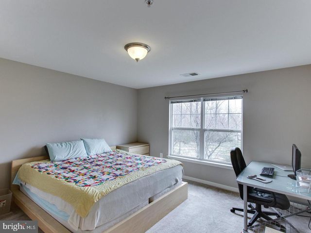 152 MOORE DR, Rockville, MD 20850