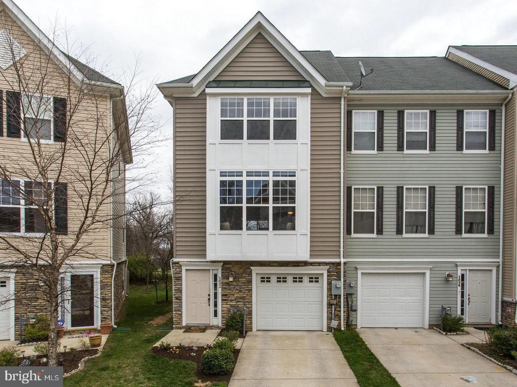 152 MOORE DR, Rockville, MD 20850