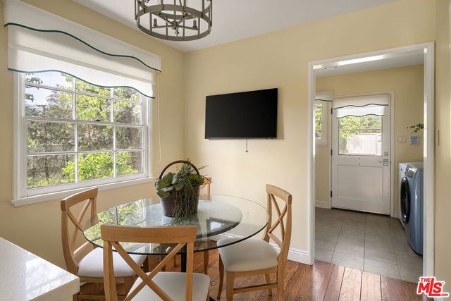 501 Ocampo Drive, Pacific Palisades, CA 90272