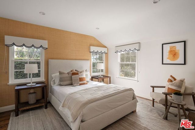 501 Ocampo Drive, Pacific Palisades, CA 90272