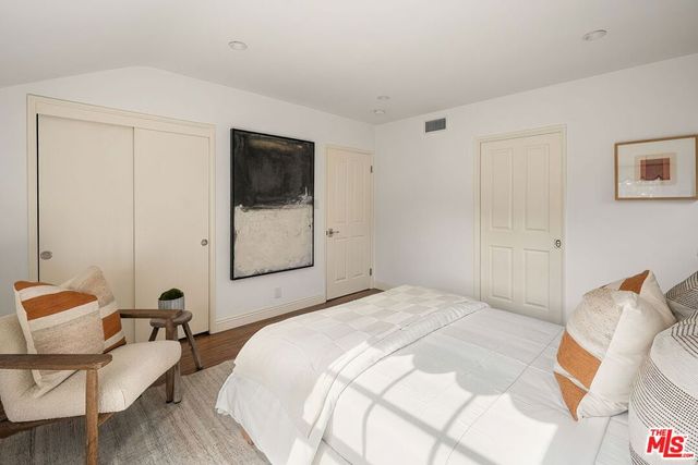 501 Ocampo Drive, Pacific Palisades, CA 90272