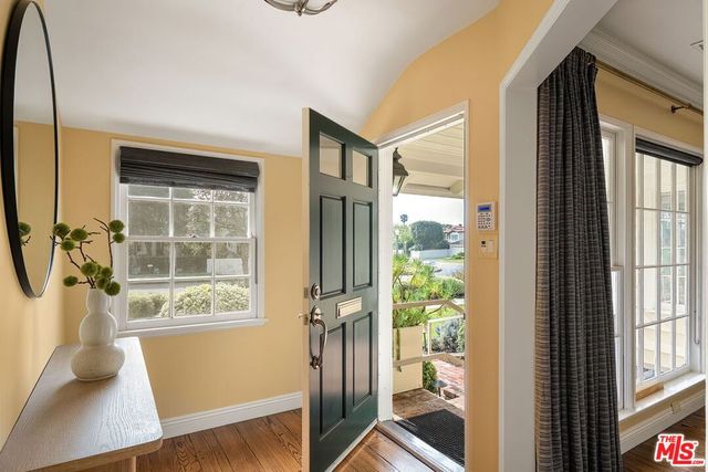 501 Ocampo Drive, Pacific Palisades, CA 90272