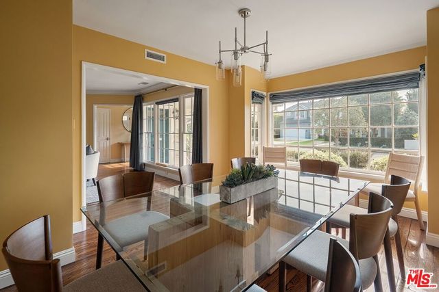 501 Ocampo Drive, Pacific Palisades, CA 90272