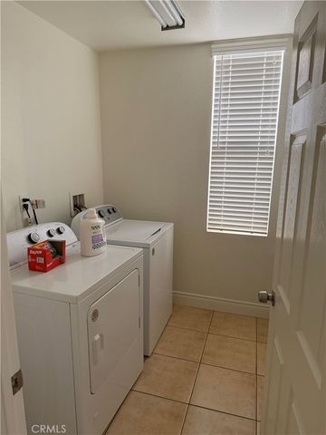 11767 Tara, Adelanto, CA 92301