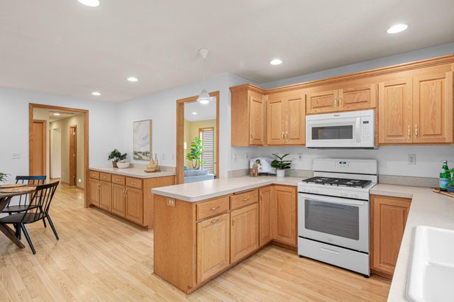 17213 Van Buren Street NE, Ham Lake, MN 55304