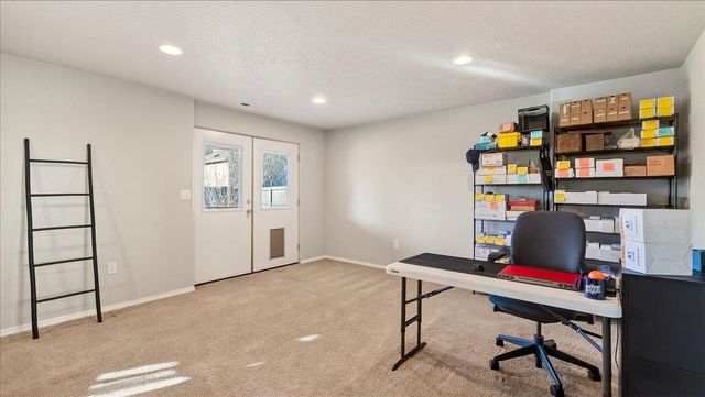 6825 N Oxford Dr, Spokane, WA 99208