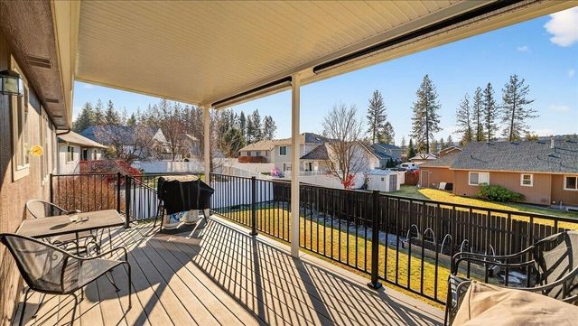 6825 N Oxford Dr, Spokane, WA 99208